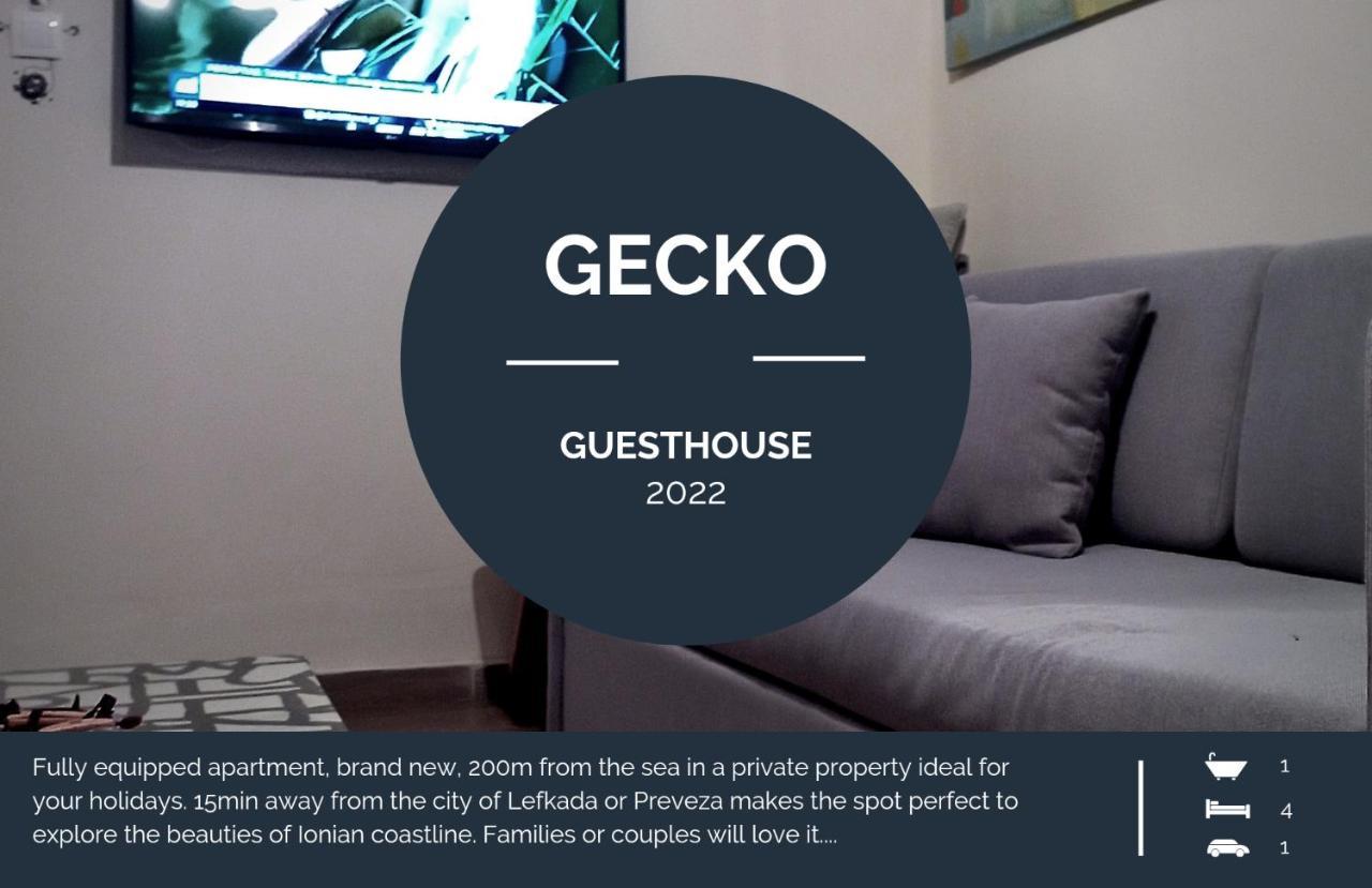 Gecko Guesthouse Agios Nikolaos  Exteriör bild